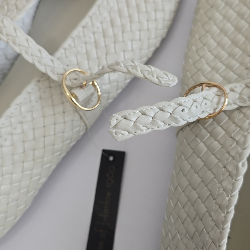 NWT House Of Harlow 1960 Bistro Off White Strap Buckle Ballet Flats Size 9.5 - Picture 11 of 13